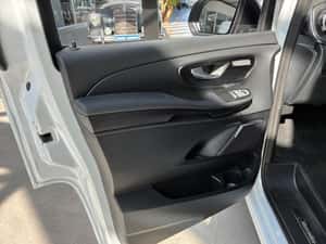 Mercedes-Benz V 300 - 2019, 19.689 km, Diesel — miniatura 5