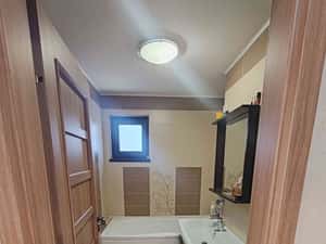 Apartament cu 2 camere decomandate, lift și aer condiționat — miniatura 5