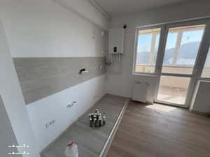 Apartament 3 camere, metrou Aparatorii Patriei — miniatura 3