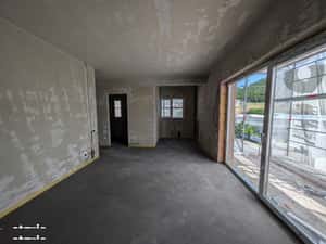 Apartament cu 2 camere, semifinisat, bloc cu lift, zona Cetatii