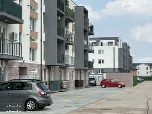 2 CAMERE - OTOPENI - COMPLEX LARA - PRIMA ÎNCHIRIERE — miniatura 3