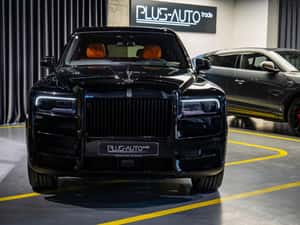 Rolls-Royce Cullinan Bespoke - ultra-luxury SUV — miniatura 3