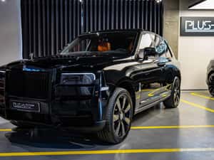 Rolls-Royce Cullinan Bespoke - ultra-luxury SUV — miniatura 4