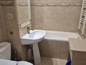 Închiriez apartament 2 camere decomandat — miniatura 6