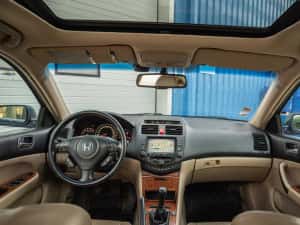 Honda Accord Diesel 185.000 km — miniatura 5