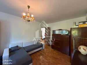Apartament cu 2 camere de vanzare,decomandat ,Zona Aradului,Timisoara