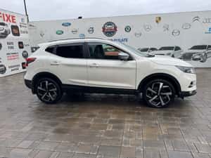 Nissan Qashqai SUV 2018, 160.000 km, 13.000 EUR — miniatura 5