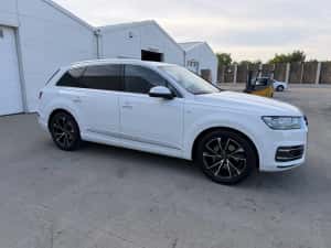 Audi Q7 2018 S-Line — miniatura 10