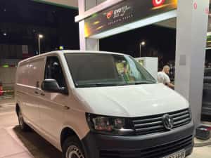 Volkswagen TRANSPORTER T6 LUNG / LONG an 2018 cu 3 locuri — miniatura 2