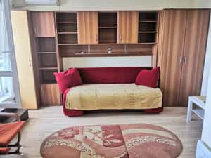 Garsoniera Victoriei | la 2 min de metrou | aer conditionat — miniatura 3