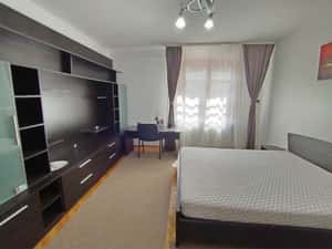 Ap. 6 cam la o vila 130 mp, Tătărași, aproape de stația Flora