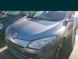 Dezmembrez renault megane 3 — miniatura 3
