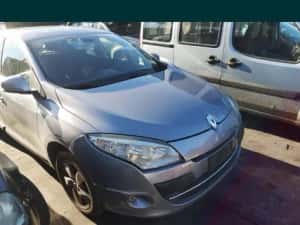 Dezmembrez renault megane 3 — miniatura 5