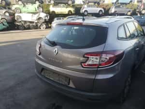 Dezmembrez renault megane 3 — miniatura 8