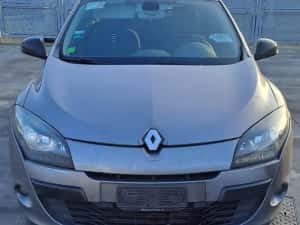 Dezmembrez renault megane 3 — miniatura 10