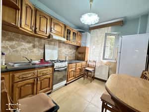 Inchiriere 3 camere decomandate, Marasti, Aurel Vlaicu, finisat clasic — miniatura 3