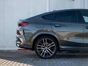 BMW X6 SUV 2025 - 17.790 km - 81.999 EUR — miniatura 6