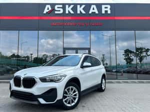 BMW X1 sDrive18i Aut. 2021 — miniatura 1