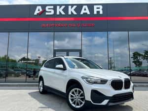 BMW X1 sDrive18i Aut. 2021 — miniatura 2