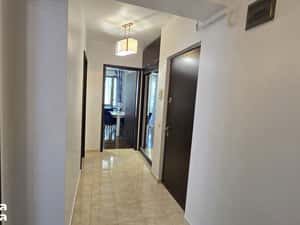 Apartament 2 camere, mobilat complet și loc de parcare — miniatura 3