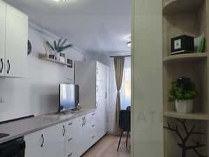 Garsoniera moderna mobilata si utilata complet parter zona Lazaret — miniatura 4