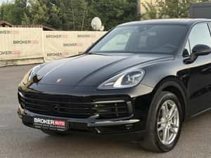 Porsche Cayenne Automată 340 HP Benzină