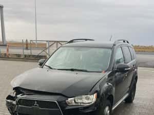 Dezmembram Mitsubishi Outlander 2.3 diesel din 2013