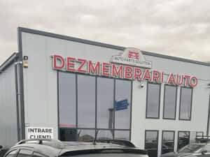 Dezmembram Mitsubishi Outlander 2.3 diesel din 2013 — miniatura 5