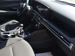 Hyundai TUCSON 1.6T-GDi 160CP 2WD 6MT Style — miniatura 6