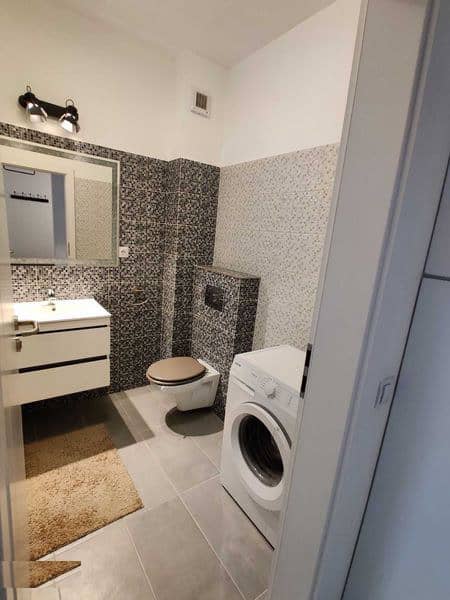 Inchiriez Apartament 2 camere,  str Augustin Presecan - 600 euro — fotografie 1 din 6