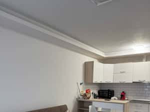 Apartament cu 2 camere, balcon și lift — miniatura 4