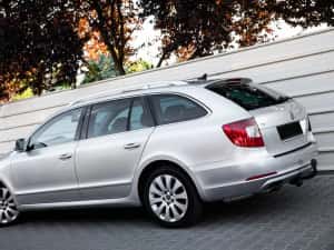 Skoda Superb 2010 Automata 2.0 Diesel  Xenon Navi — miniatura 4