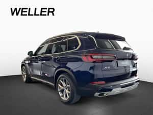 BMW X5 Plug-in Hybrid 2022 — miniatura 3