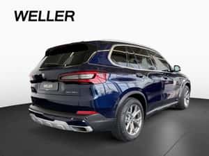 BMW X5 Plug-in Hybrid 2022 — miniatura 4