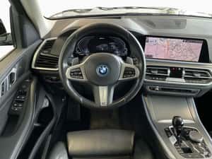 BMW X5 Plug-in Hybrid 2022 — miniatura 7