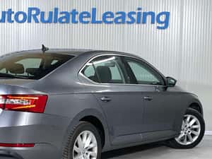 Skoda Superb 2023 Diesel Automat 41.764 km — miniatura 3