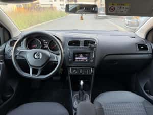 Volkswagen Polo Automată 89 HP Benzină — miniatura 5