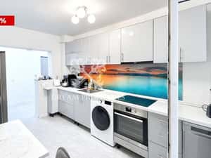 Apartament 2 camere 50 mp, curte 47 mp, parcare, zona Eroilor Floresti — miniatura 4