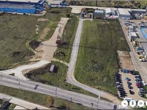 Teren intravilan12.478mp de vanzare sau inchiriere zona industriala sau retail Selgros acces din E58 — miniatura 2