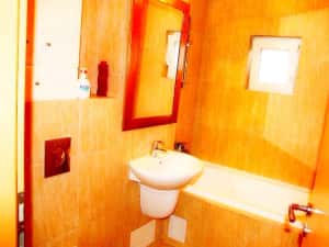 Bucovina - apartament cu 2 camere — miniatura 8