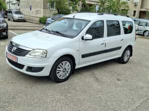Dacia Logan MCV, 1.5 DCi ,90CP *7 Locuri* Full,Impecabila Recent adus. — miniatura 9