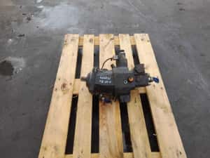 Hidromotor mars Hydromatik A6VM80HA1U1 excavator roti Komatsu PW110R — miniatura 5