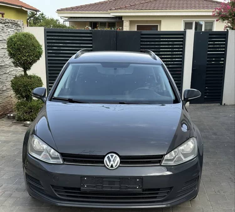 Volkswagen Golf 7 1.6 TDI — fotografie 1 din 10