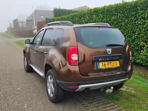 Dacia Duster 1.6 benzina Prestige-2011 — miniatura 4