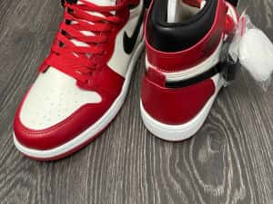 Adidasi Nike Air Jordan1 High Chicago Red NOU Premium — miniatura 6