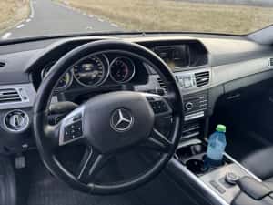 Mercedes benz E300 hybrid — miniatura 7