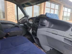 Vând iveco 2.3 diesel 2007  pret 6399 europunte dubla VARIANTE 7500 euro — miniatura 5