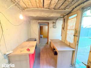 Apartament de vanzare la curte comună, 67,5 mp utili, teren 213 mp — miniatura 6