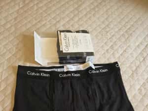 Set 3 perechi de boxeri Calvin Klein, noi,originali — miniatura 4