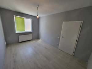 Apartament 2 camere. DECOMANDAT. Bucatarie inchisa. Etaj 1. Asfalt. Transport in comun si magazine. — miniatura 5